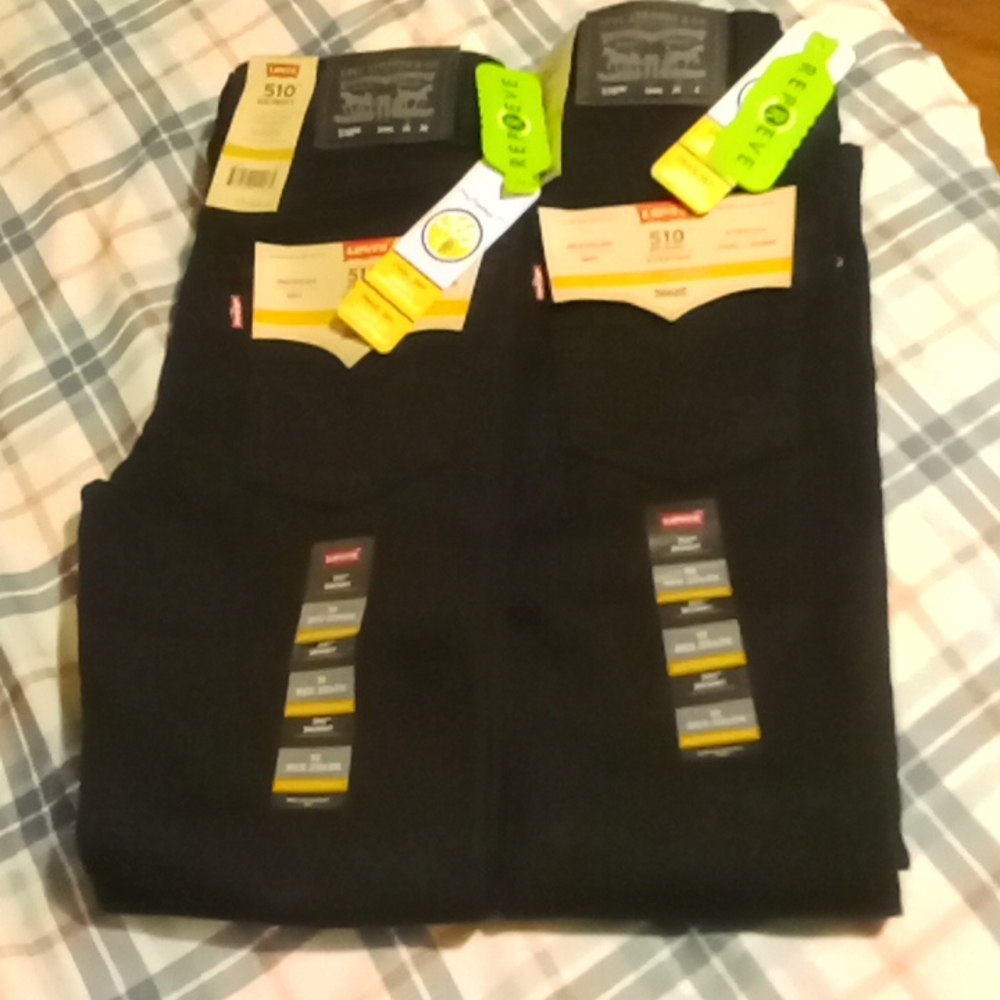 Boys size 10 Levis 510 skinny stretch jeans